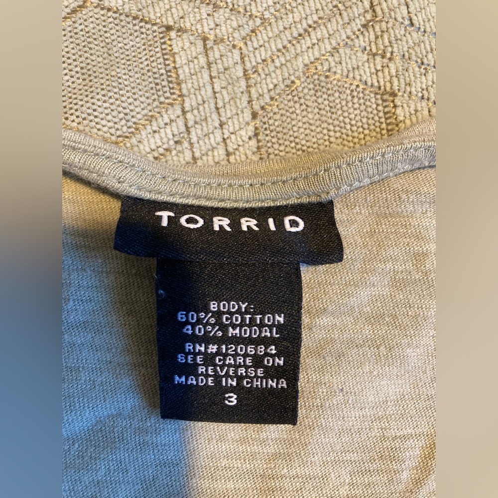 Torrid, sage green, graphic tank top, size 3 “Blame It On My Gypsy Heart” - Picture 4 of 6